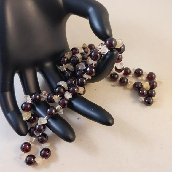 Vintage Garnet Beaded Necklace - 585 (14k) Lock - Picture 12 of 16